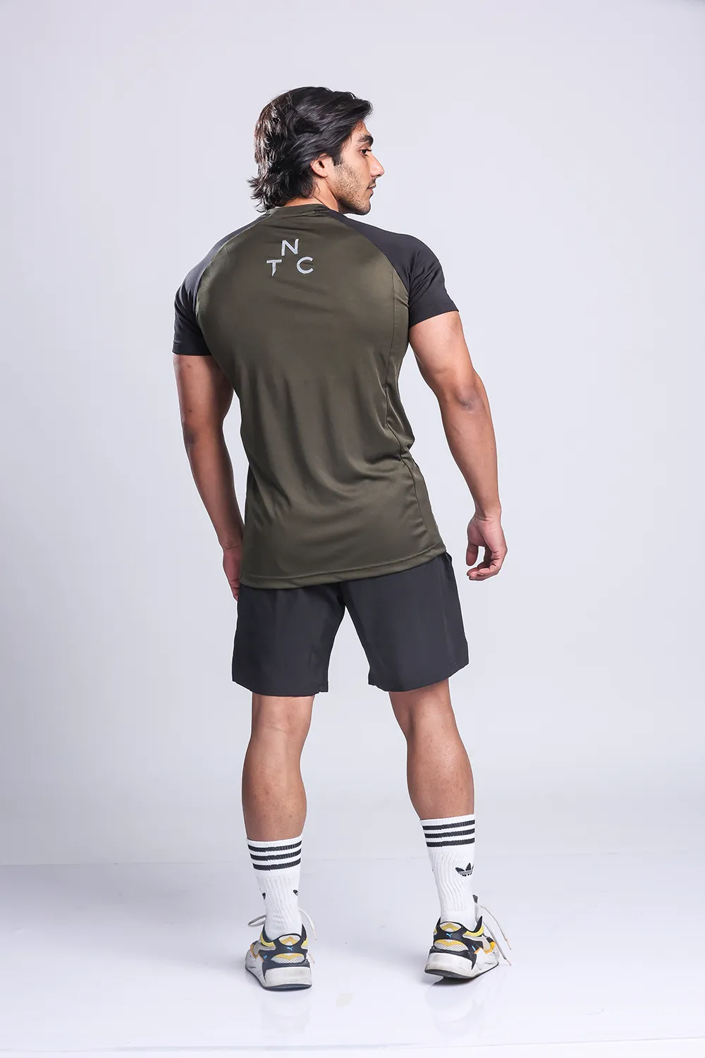 Active Two-tone T-shirt   Shorts set- Olive/Black & Black