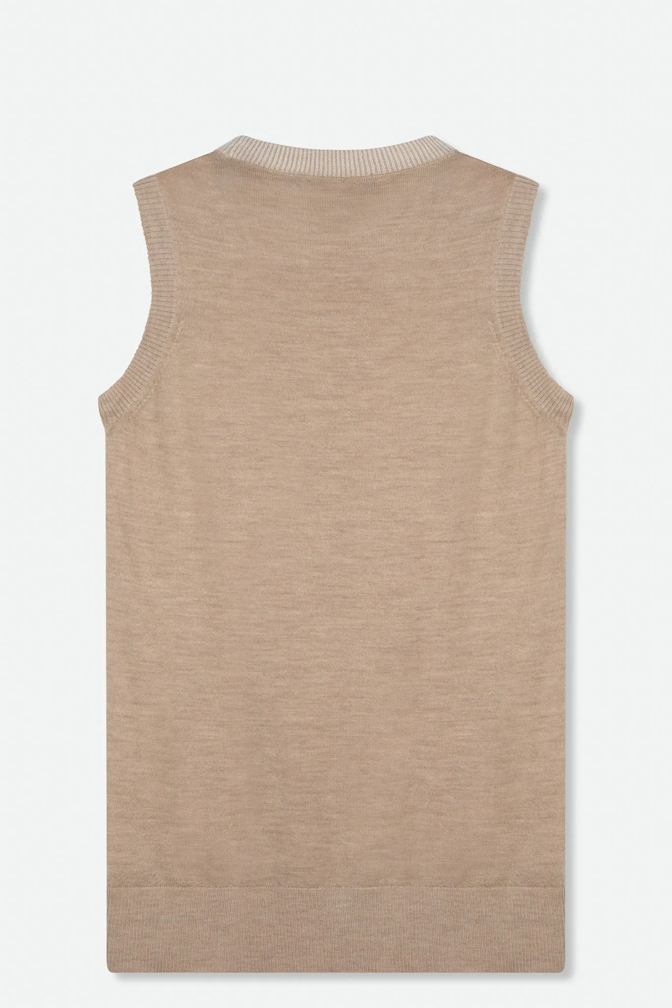 BRIELLE SLEEVELESS TANK IN FINE GAUGE CASHMERE