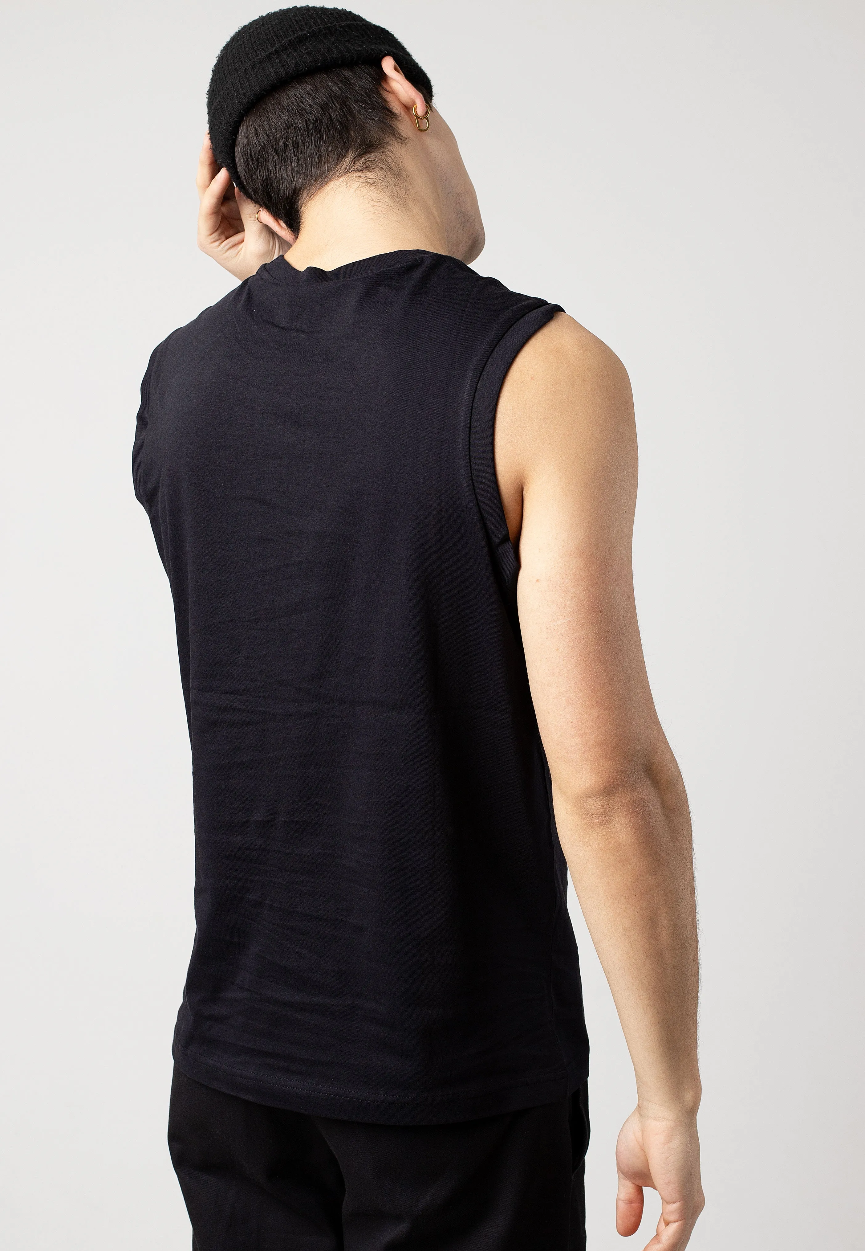 Champion - Sleeveless Crewneck NBK - Sleeveless