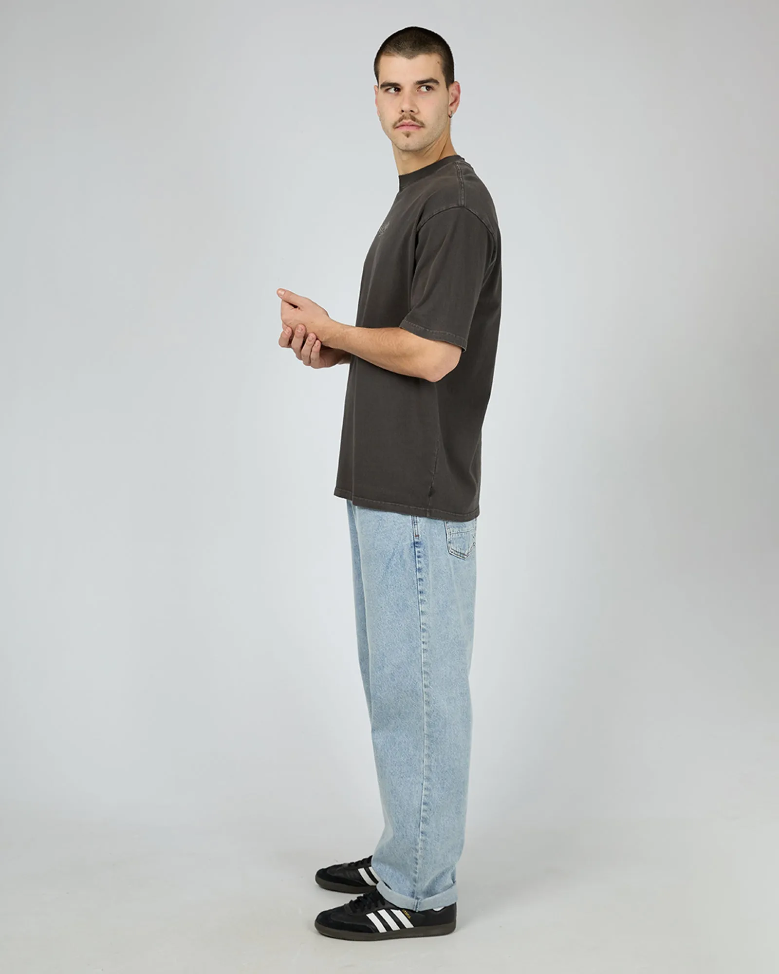 Embro Tee Charcoal