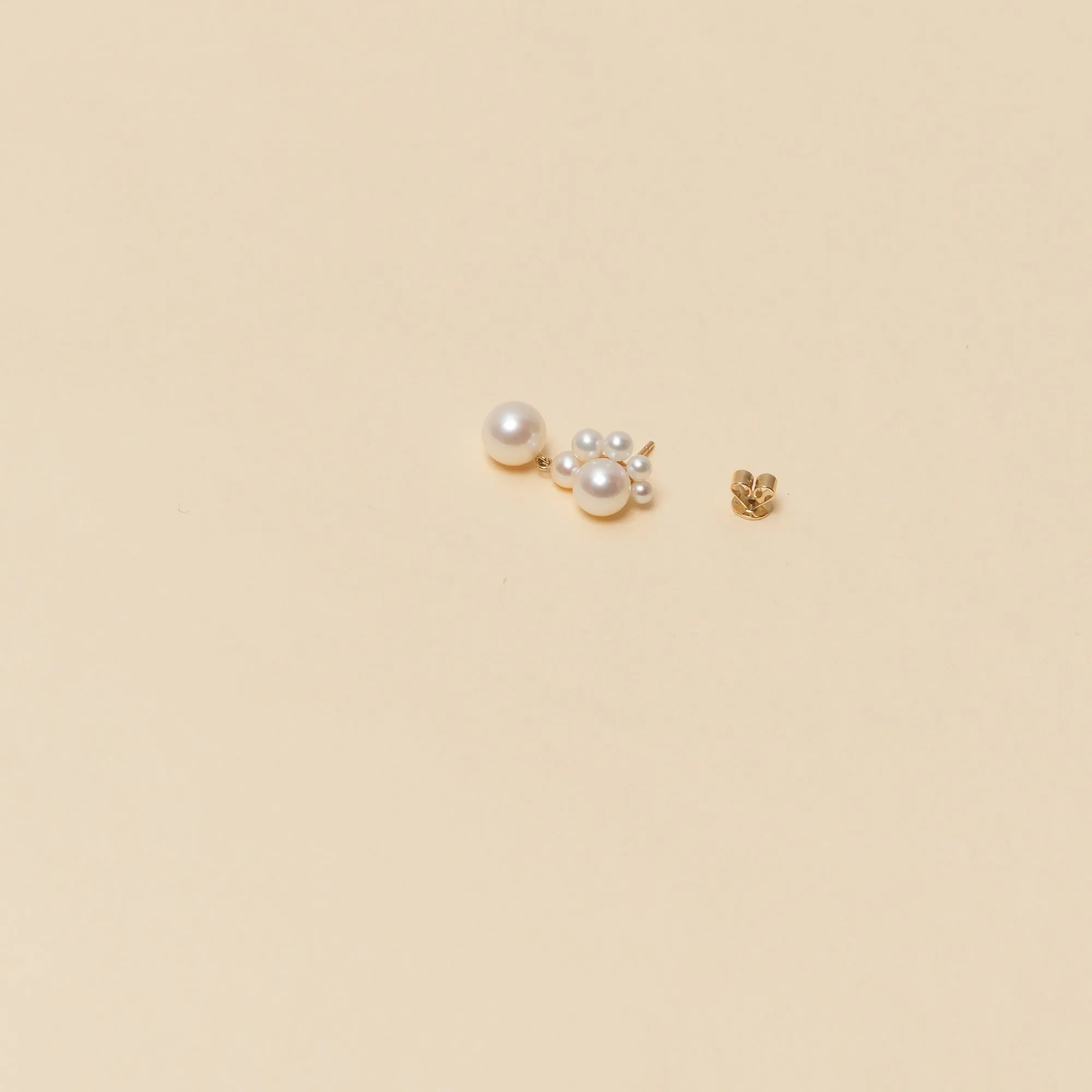 Federico Pearl Earrings