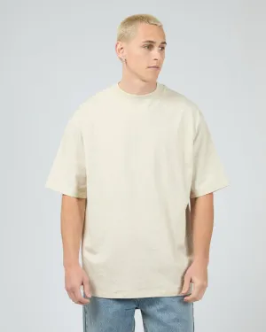 Heavy Weight Tee Oat