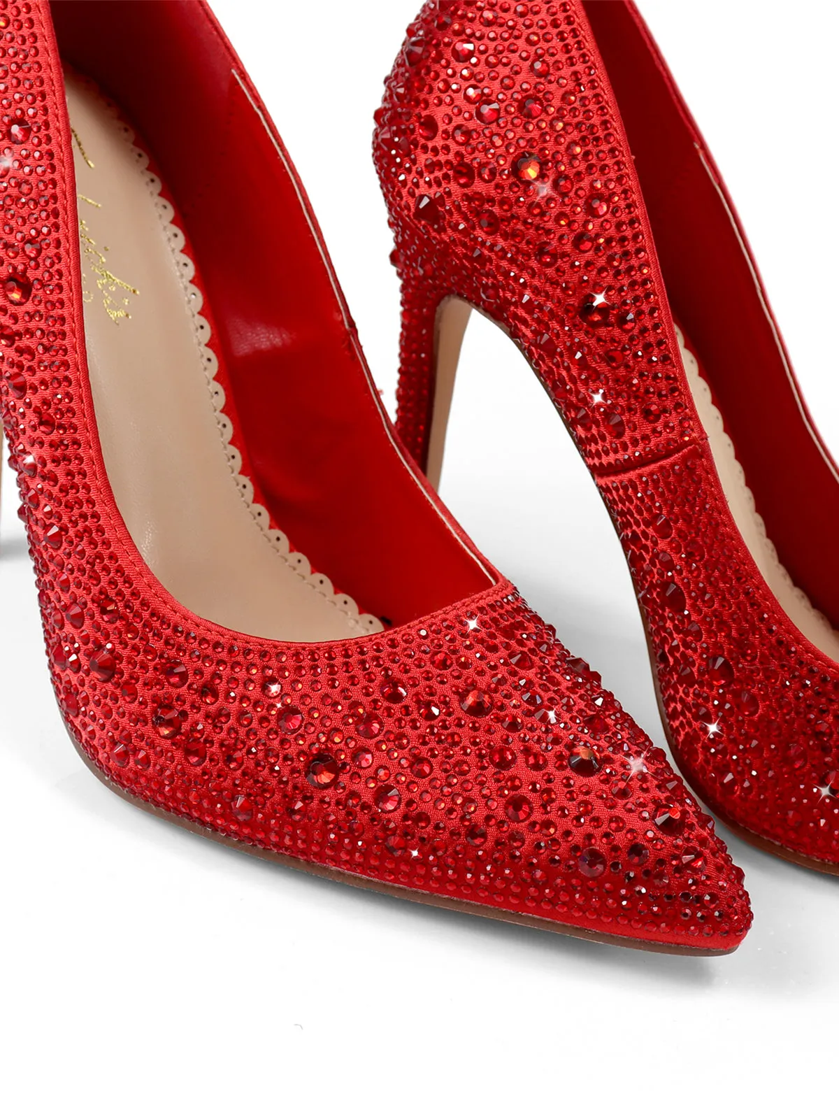 Samantha Pump