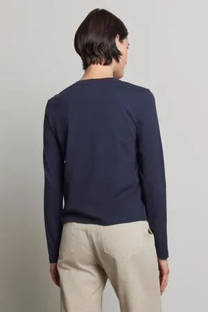 Vicente Tee